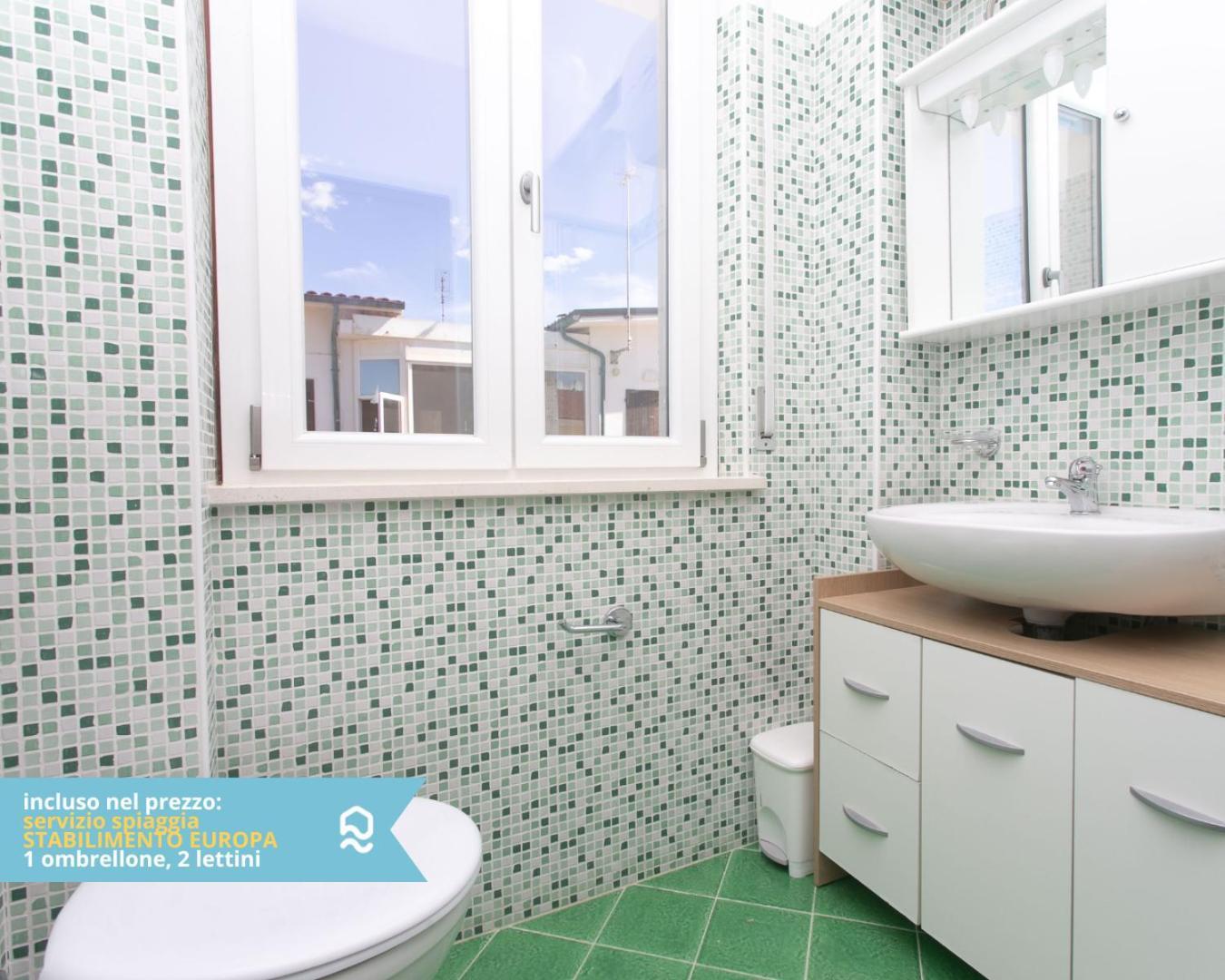 Rs321 - Marcelli, Trilocale Fronte Mare Con Spiaggia Inclusa Exterior foto